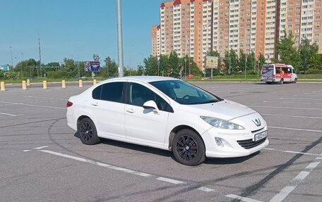 Peugeot 408 I рестайлинг, 2013 год, 550 000 рублей, 3 фотография