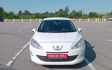 Peugeot 408 I рестайлинг, 2013 год, 550 000 рублей, 2 фотография