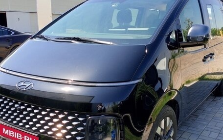 Hyundai Staria, 2023 год, 7 400 000 рублей, 23 фотография