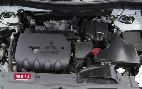 Mitsubishi Outlander III рестайлинг 3, 2021 год, 2 630 000 рублей, 3 фотография