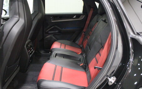 Porsche Cayenne III, 2025 год, 15 790 000 рублей, 24 фотография
