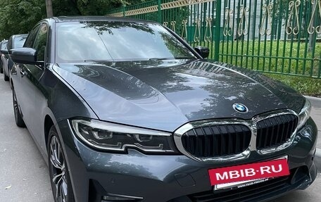 BMW 3 серия, 2019 год, 3 100 000 рублей, 4 фотография
