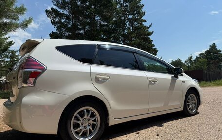 Toyota Prius Alpha I (ZVW40/41), 2018 год, 1 550 000 рублей, 4 фотография