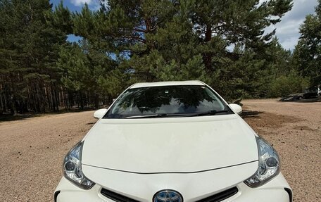 Toyota Prius Alpha I (ZVW40/41), 2018 год, 1 550 000 рублей, 6 фотография
