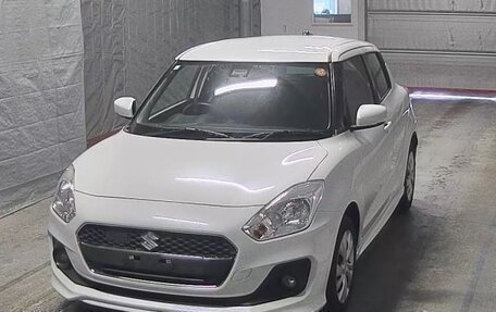 Suzuki Swift V, 2019 год, 980 000 рублей, 2 фотография