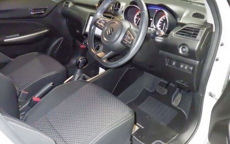 Suzuki Swift V, 2019 год, 980 000 рублей, 5 фотография