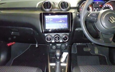 Suzuki Swift V, 2019 год, 980 000 рублей, 6 фотография