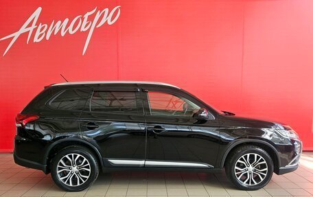 Mitsubishi Outlander III рестайлинг 3, 2016 год, 1 750 000 рублей, 6 фотография