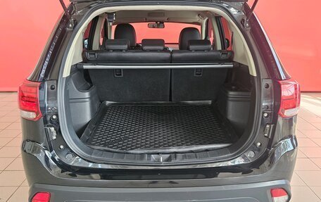 Mitsubishi Outlander III рестайлинг 3, 2016 год, 1 750 000 рублей, 21 фотография