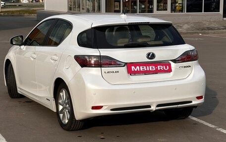 Lexus CT I рестайлинг, 2011 год, 1 600 000 рублей, 3 фотография