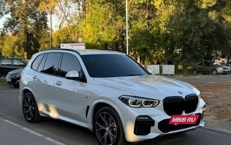BMW X5, 2019 год, 5 900 000 рублей, 2 фотография
