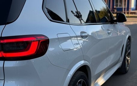 BMW X5, 2019 год, 5 900 000 рублей, 15 фотография