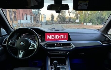 BMW X5, 2019 год, 5 900 000 рублей, 29 фотография