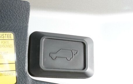 Toyota Highlander III, 2012 год, 2 099 000 рублей, 26 фотография