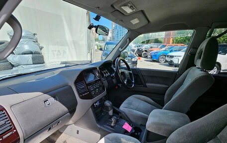 Mitsubishi Pajero III рестайлинг, 2001 год, 499 000 рублей, 9 фотография