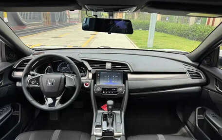 Honda Civic, 2022 год, 1 555 123 рублей, 11 фотография
