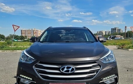 Hyundai Santa Fe III рестайлинг, 2017 год, 2 140 000 рублей, 1 фотография