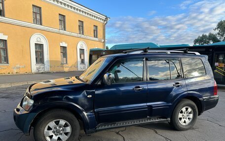 Mitsubishi Pajero III рестайлинг, 2005 год, 750 000 рублей, 9 фотография