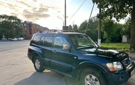 Mitsubishi Pajero III рестайлинг, 2005 год, 750 000 рублей, 13 фотография