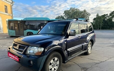 Mitsubishi Pajero III рестайлинг, 2005 год, 750 000 рублей, 10 фотография
