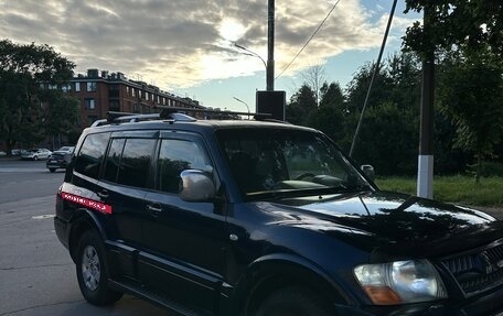 Mitsubishi Pajero III рестайлинг, 2005 год, 750 000 рублей, 2 фотография