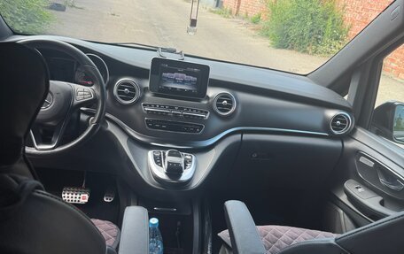 Mercedes-Benz V-Класс, 2018 год, 5 700 000 рублей, 13 фотография