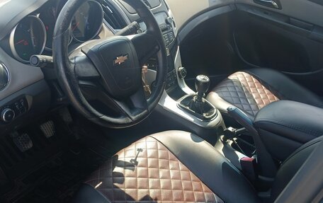 Chevrolet Cruze II, 2013 год, 990 000 рублей, 6 фотография
