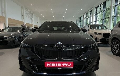BMW 5 серия, 2025 год, 11 400 052 рублей, 2 фотография