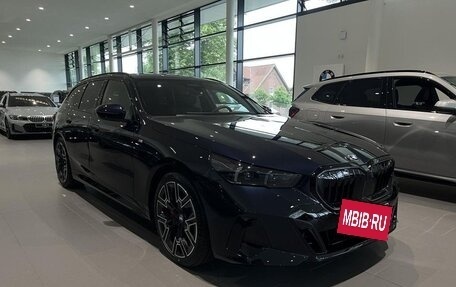 BMW 5 серия, 2025 год, 11 400 052 рублей, 3 фотография