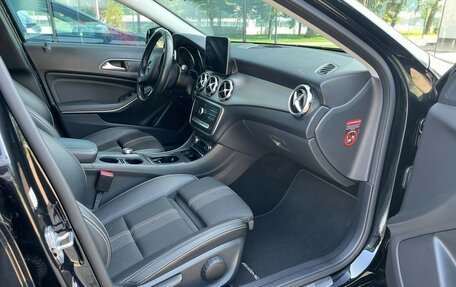 Mercedes-Benz GLA, 2019 год, 2 390 000 рублей, 14 фотография
