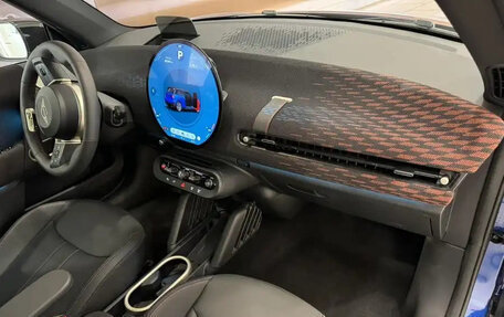 MINI Hatch, 2024 год, 4 000 000 рублей, 9 фотография