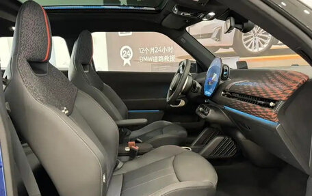 MINI Hatch, 2024 год, 4 000 000 рублей, 13 фотография