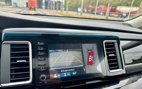 Honda Elysion, 2021 год, 2 950 000 рублей, 19 фотография