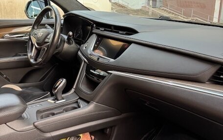 Cadillac XT5 I рестайлинг, 2018 год, 3 050 000 рублей, 7 фотография