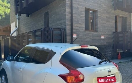 Nissan Juke II, 2011 год, 950 000 рублей, 15 фотография