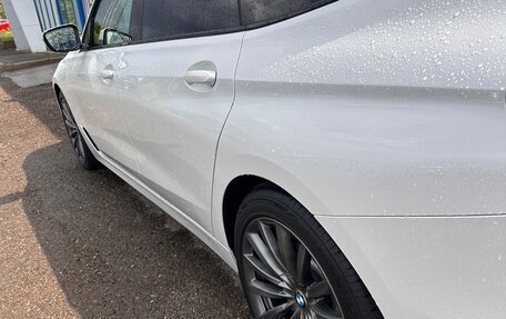 BMW 6 серия, 2018 год, 3 300 000 рублей, 2 фотография