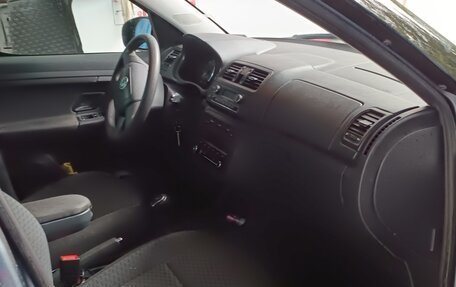 Skoda Roomster, 2012 год, 560 000 рублей, 4 фотография