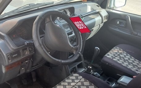 Mitsubishi Pajero III рестайлинг, 1993 год, 350 000 рублей, 2 фотография