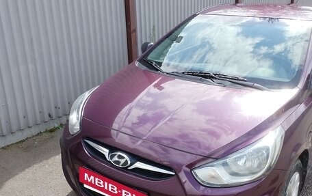Hyundai Solaris II рестайлинг, 2013 год, 790 000 рублей, 2 фотография