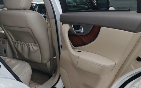 Infiniti FX II, 2013 год, 2 200 000 рублей, 13 фотография