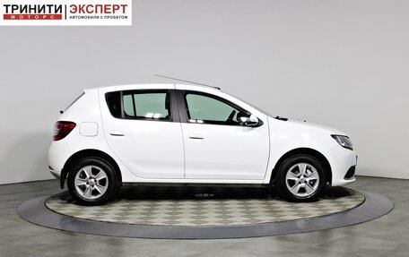 Renault Sandero II рестайлинг, 2016 год, 877 000 рублей, 4 фотография