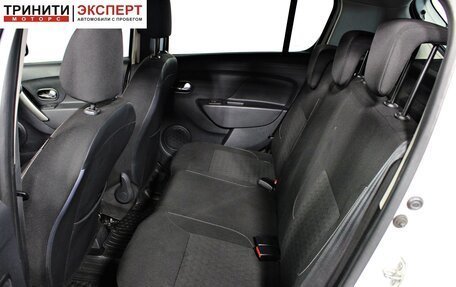 Renault Sandero II рестайлинг, 2016 год, 877 000 рублей, 16 фотография