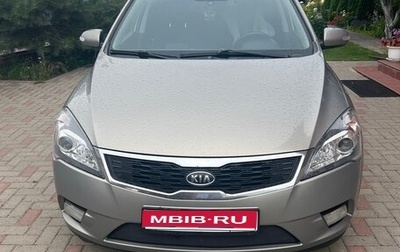 KIA cee'd I рестайлинг, 2010 год, 740 000 рублей, 1 фотография