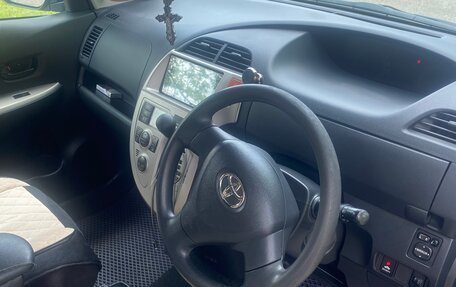 Toyota Ractis I, 2009 год, 790 000 рублей, 5 фотография