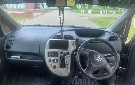 Toyota Ractis I, 2009 год, 790 000 рублей, 7 фотография