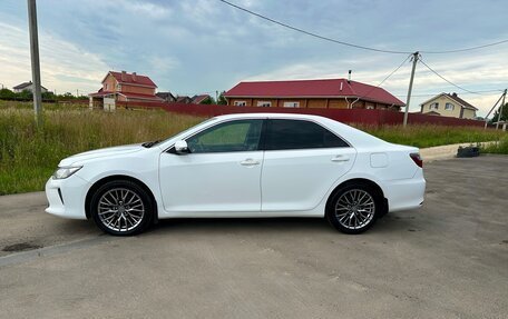 Toyota Camry, 2015 год, 1 690 000 рублей, 5 фотография