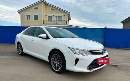 Toyota Camry, 2015 год, 1 690 000 рублей, 7 фотография