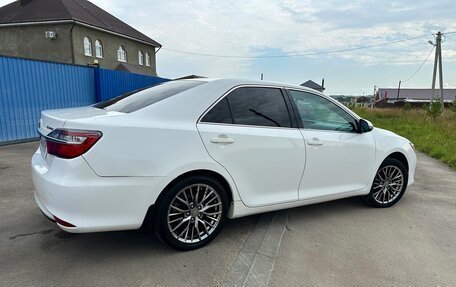 Toyota Camry, 2015 год, 1 690 000 рублей, 8 фотография
