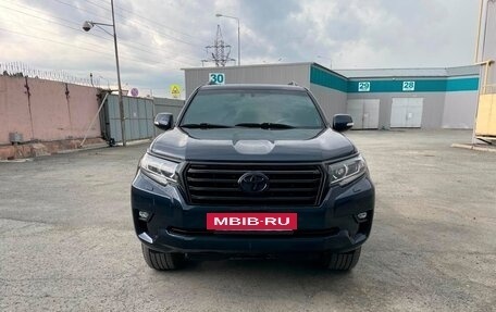 Toyota Land Cruiser Prado 150 рестайлинг 2, 2018 год, 6 170 000 рублей, 2 фотография