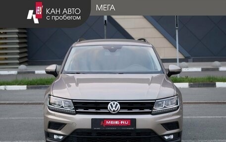 Volkswagen Tiguan II, 2019 год, 2 421 000 рублей, 3 фотография